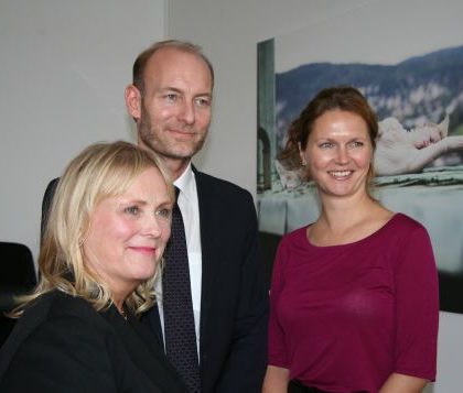 kulturdepartementet_politisk_ledelse_kulturdepartementet_politisk_ledelse_thorhild_widvey_statssekretaer_knut_olav_amas_og_politisk_radgiver_catharina_munthe