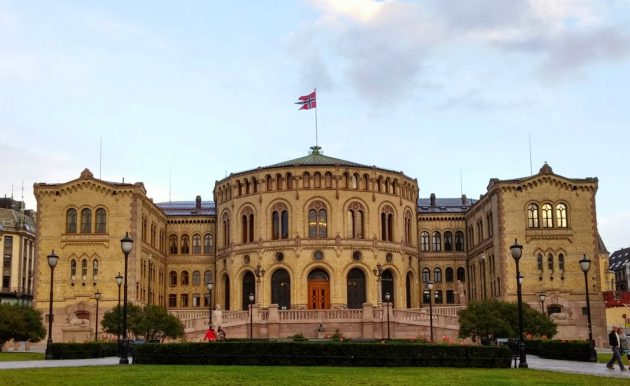 stortinget_foto_andreas_haldorsen_wikipedia